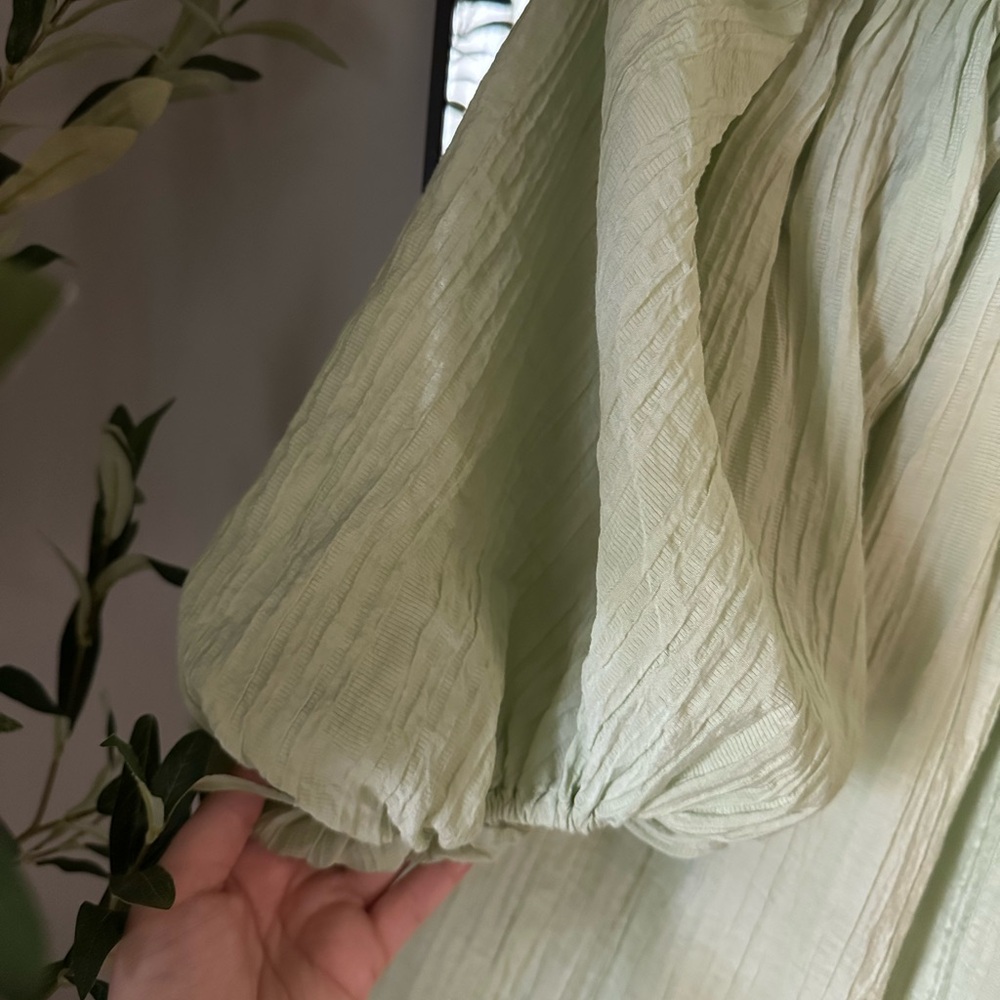 Sage green crinkle off the shoulder dress - Picture 8 of 8